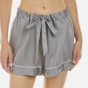 Ettitide Long Slleve Black Top With Gray Short Bottoms Sateen PJs Size L New